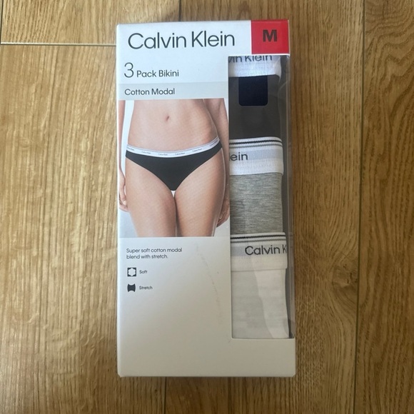 Calvin Klein Men's Bikini Underwear Trio - Black, Gray, White Medium - Picture 1 of 2